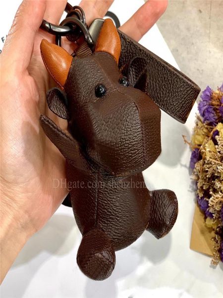 3d cartoon animal ox designer keychain pu leather cow key chain key rings car handbag keychain with gift box1396292, Slivery;golden
3d cartoon animal ox designer keychain pu leather cow key chain key rings car handbag keychain with gift box1396292, Slivery;golden
