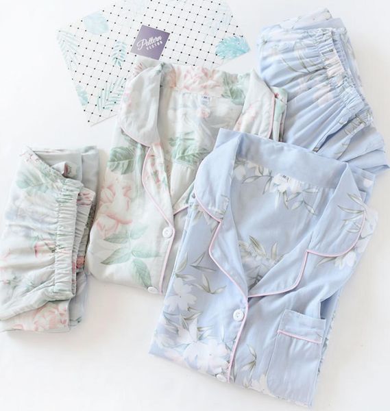 2020 spring new ladies pajamas set floral printed soft sleepwear cotton simple style women long sleevepants 2piece set homewear3081674, Black;red
2020 spring new ladies pajamas set floral printed soft sleepwear cotton simple style women long sleevepants 2piece set homewear3081674, Black;red