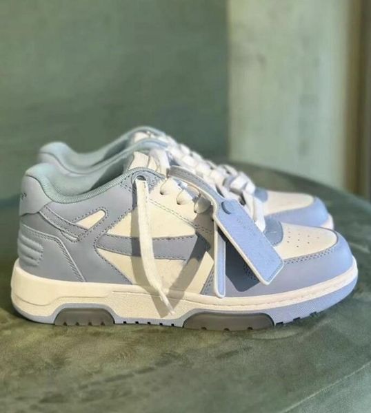 perfect brand design out of office sneakers shies white black blue leather women mens skateboard walking runner casual outdoor sports
perfect brand design out of office sneakers shies white black blue leather women mens skateboard walking runner casual outdoor sports