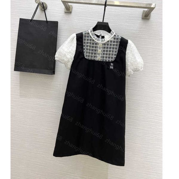 23ss womens designer clothing women dresses summer dress heavy stitching beads sequin lace fake two patchwork embroidery puffy sleeve dress, Black;gray
23ss womens designer clothing women dresses summer dress heavy stitching beads sequin lace fake two patchwork embroidery puffy sleeve dress, Black;gray