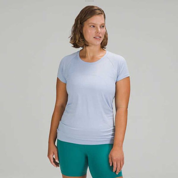 swiftlys yoga womens sports t shirts wear tech ladies short-sleeved t-shirts moisture wicking knit high elastic fitness fashion tees 18, Gray
swiftlys yoga womens sports t shirts wear tech ladies short-sleeved t-shirts moisture wicking knit high elastic fitness fashion tees 18, Gray