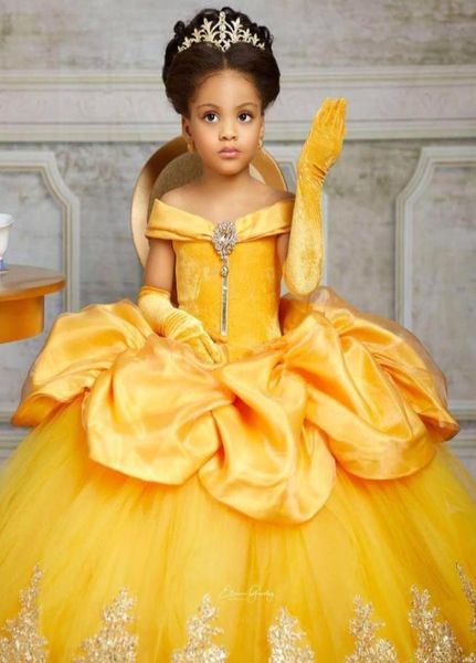 yellow lace crystals girls039 pageant dresses bateau balll gown little flower girl wedding communion pageant gowns bc11264958868, White;red
yellow lace crystals girls039 pageant dresses bateau balll gown little flower girl wedding communion pageant gowns bc11264958868, White;red