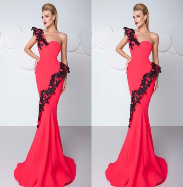 2018 red mermaid prom dresses one shoulder sweep train women evening gowns applique lace made in china elegant party gown5848114, Black
2018 red mermaid prom dresses one shoulder sweep train women evening gowns applique lace made in china elegant party gown5848114, Black