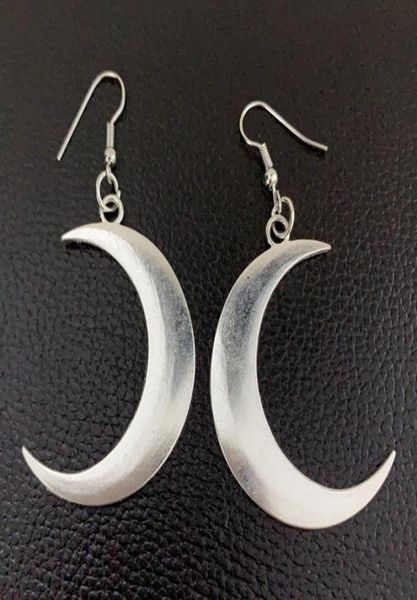 gothic retro punk moon stud earring for women girl jewelry fine statement earrings pretty gift decoration4054948, Golden
gothic retro punk moon stud earring for women girl jewelry fine statement earrings pretty gift decoration4054948, Golden