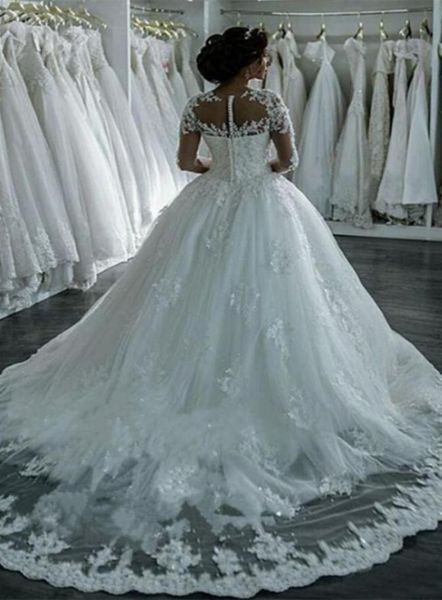 new dubai elegant long sleeves aline wedding dresses sheer crew neck lace appliques beaded vestios de novia bridal gowns with but6059940, White
new dubai elegant long sleeves aline wedding dresses sheer crew neck lace appliques beaded vestios de novia bridal gowns with but6059940, White