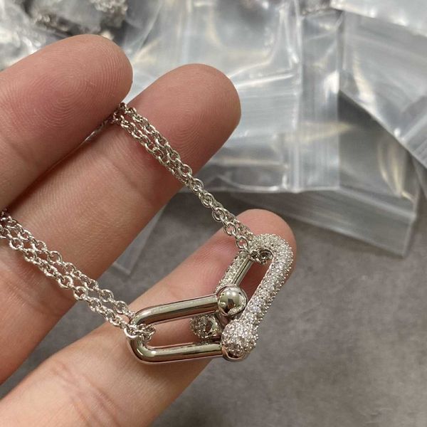 designer new double ring horseshoe buckle necklace v gold tiffay inlaid high carbon diamond u-shaped layer chain pendant collar female quali, Silver
designer new double ring horseshoe buckle necklace v gold tiffay inlaid high carbon diamond u-shaped layer chain pendant collar female quali, Silver