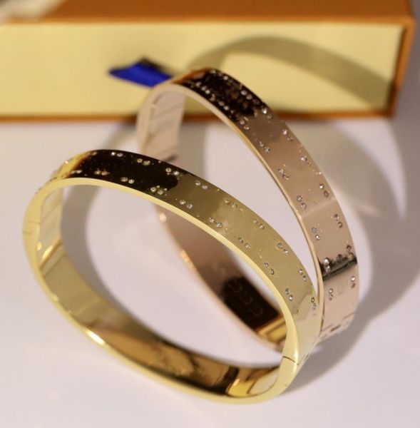 luxury designer bracelet bangle flower bracelets ring couple gold silver rose gold threecolor fashion jewelry8228693, Black
luxury designer bracelet bangle flower bracelets ring couple gold silver rose gold threecolor fashion jewelry8228693, Black