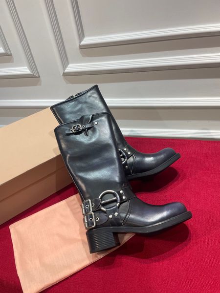 luxury brand womens ankle knee winter motorcycle boots knight genuine leather buckle size 35-40, Black
luxury brand womens ankle knee winter motorcycle boots knight genuine leather buckle size 35-40, Black