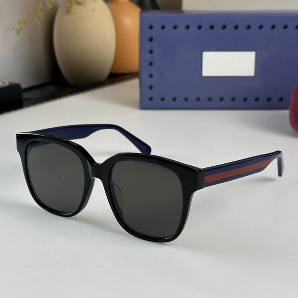 2023 women men sunglasses black blue red strips midth plank full frame grey square glasses available with box, White;black
2023 women men sunglasses black blue red strips midth plank full frame grey square glasses available with box, White;black