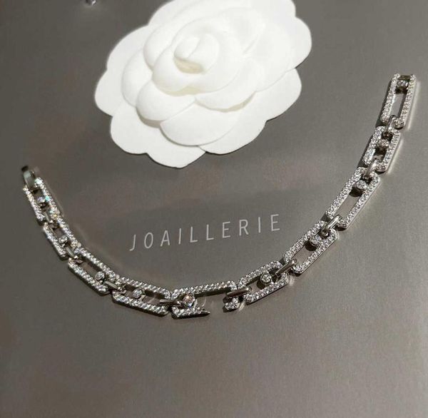 new brand pure 925 sterling silver jewelry for women thick chain move diamond bracelet party wedding luxury jewelry summer beach6410876, Golden;silver
new brand pure 925 sterling silver jewelry for women thick chain move diamond bracelet party wedding luxury jewelry summer beach6410876, Golden;silver
