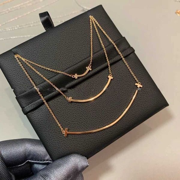 designer new tiffay smile necklace 925 sterling silver plated 18k rose goldie face full of diamond small large mini
designer new tiffay smile necklace 925 sterling silver plated 18k rose goldie face full of diamond small large mini