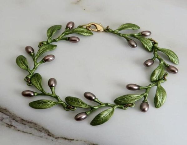 charm bracelets csxjd 2021 imitation pearls olive leaves alloy bake lacquer women vintage bracelet jewelry5234117, Golden;silver
charm bracelets csxjd 2021 imitation pearls olive leaves alloy bake lacquer women vintage bracelet jewelry5234117, Golden;silver