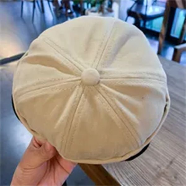 new brimless hats fashion shark shaped letter embroidery for men's women's cotton beanies street wear melon caps skullies beanie a, White;black
new brimless hats fashion shark shaped letter embroidery for men's women's cotton beanies street wear melon caps skullies beanie a, White;black