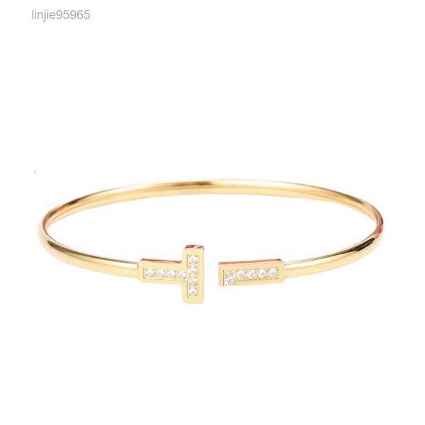 bangle t brand designers knot bracelets bangles bracelet new steel bracelet women's11111, Black
bangle t brand designers knot bracelets bangles bracelet new steel bracelet women's11111, Black