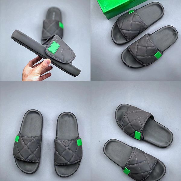 designer's senior sense cool slippers men slipper and women with the same summer wear fashion with jeans out flat beach shoes have blac, Black
designer's senior sense cool slippers men slipper and women with the same summer wear fashion with jeans out flat beach shoes have blac, Black