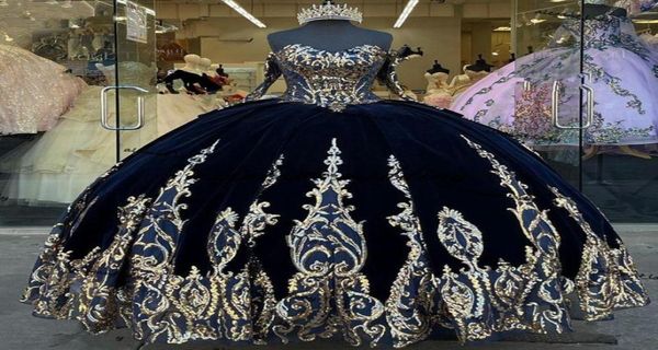 navy blue velvet princess quinceanera dress ball gown sequins lace applique vestido mexicano style sweet 15 prom gown1016845, Blue;red
navy blue velvet princess quinceanera dress ball gown sequins lace applique vestido mexicano style sweet 15 prom gown1016845, Blue;red