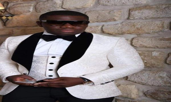 white groom tuxedos jacquard mens wedding tuxedos black shawl lapel man jacket blazer popular 3 piece suitjacketpantsvesttie 8659442, Black;gray
white groom tuxedos jacquard mens wedding tuxedos black shawl lapel man jacket blazer popular 3 piece suitjacketpantsvesttie 8659442, Black;gray
