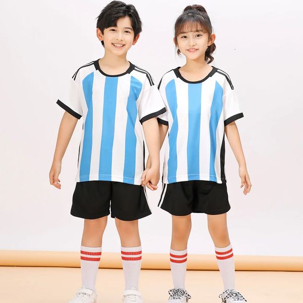 jerseys 22-23 style summer club soccer jersey set for kids men women blank custom quick-dry football match training uniform suit 230714
jerseys 22-23 style summer club soccer jersey set for kids men women blank custom quick-dry football match training uniform suit 230714