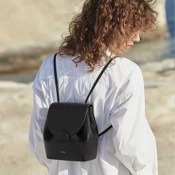 cosmetic bag is necessary for going out solid color smiling face bag shoulder bag classic luxury bag backpack purse ladies large leather han
cosmetic bag is necessary for going out solid color smiling face bag shoulder bag classic luxury bag backpack purse ladies large leather han