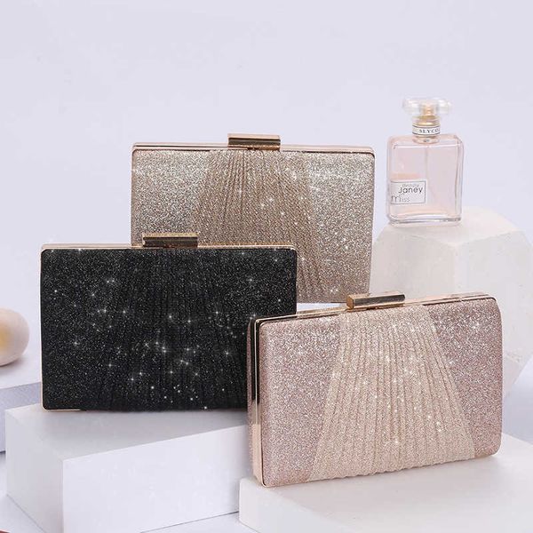 new shiny pleated large capacity handbag one shoulder straddle bag wedding dress ktv handbag dinner bag
new shiny pleated large capacity handbag one shoulder straddle bag wedding dress ktv handbag dinner bag
