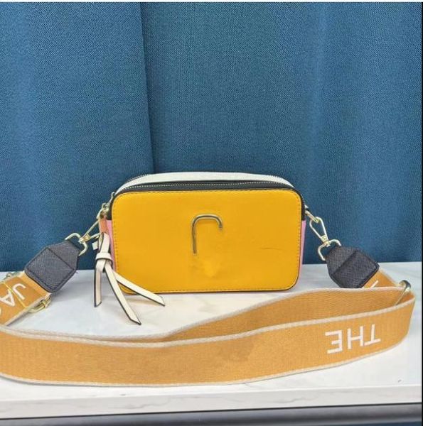 designer bag new multi color shoulder bag camera women's fashion tie dye luxury classic leather crossbody flash belt wallet grey bag co
designer bag new multi color shoulder bag camera women's fashion tie dye luxury classic leather crossbody flash belt wallet grey bag co