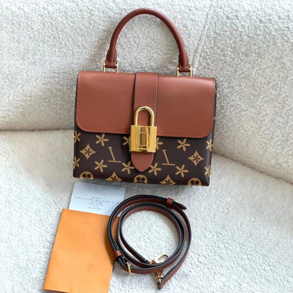 luxury metal lock designer famous locky bb tote bag genuine leather printed pattern gym clutch crossbody bags mens wallets women's fash
luxury metal lock designer famous locky bb tote bag genuine leather printed pattern gym clutch crossbody bags mens wallets women's fash