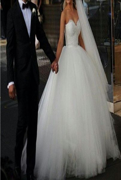 2015 vintage strapless princess beaded lace ball gown wedding dress bridal dresses tulle robe de mariage4982524, White
2015 vintage strapless princess beaded lace ball gown wedding dress bridal dresses tulle robe de mariage4982524, White