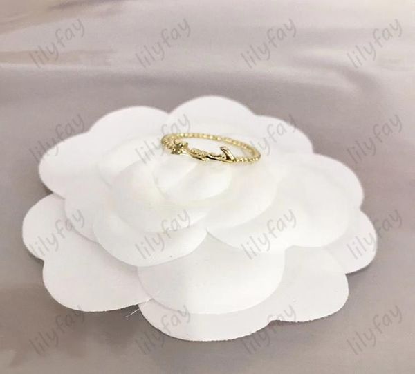 luxury silver threaded love rings designer ring gold letters pattern fashion womens jewelry men shining concise y adjustable size 4461063
luxury silver threaded love rings designer ring gold letters pattern fashion womens jewelry men shining concise y adjustable size 4461063