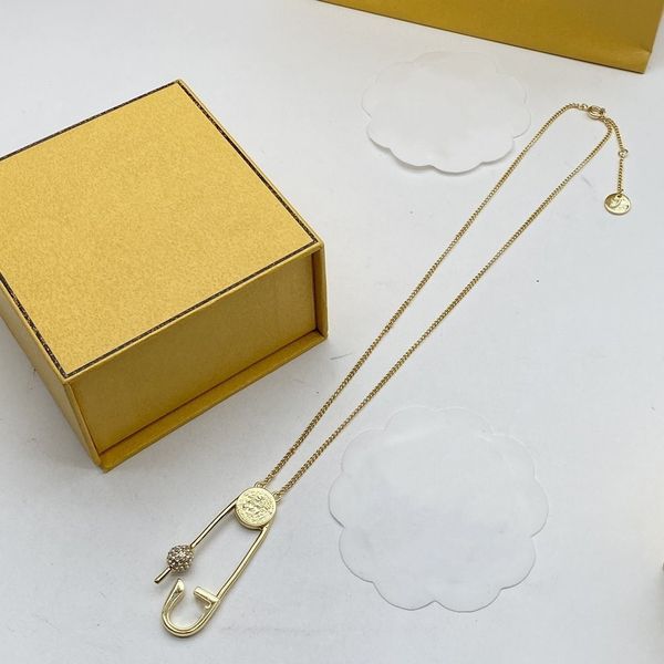 designer necklace ffsity letter fashion enamel cool street pendant necklace luxury jewelry yfdsgua, Silver
designer necklace ffsity letter fashion enamel cool street pendant necklace luxury jewelry yfdsgua, Silver