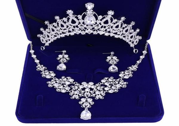 selling highend bridal accessories crown necklace earrings threepiece white rhinestone princess crown banquet headband 2006700, Silver
selling highend bridal accessories crown necklace earrings threepiece white rhinestone princess crown banquet headband 2006700, Silver