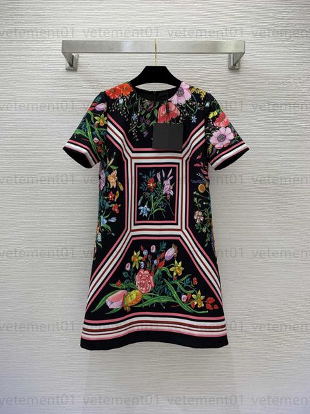 womens dresses designer dress woman floral print pattern with handmade diamonds beads decoration a-line shape round neck short sleeve black, Black;gray
womens dresses designer dress woman floral print pattern with handmade diamonds beads decoration a-line shape round neck short sleeve black, Black;gray