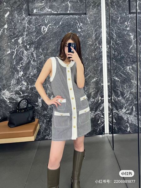 cel new designer dress summer dress for women vest dress 2023 women dresses designer fashion women designer clothing dress dinner party dres, White;black
cel new designer dress summer dress for women vest dress 2023 women dresses designer fashion women designer clothing dress dinner party dres, White;black