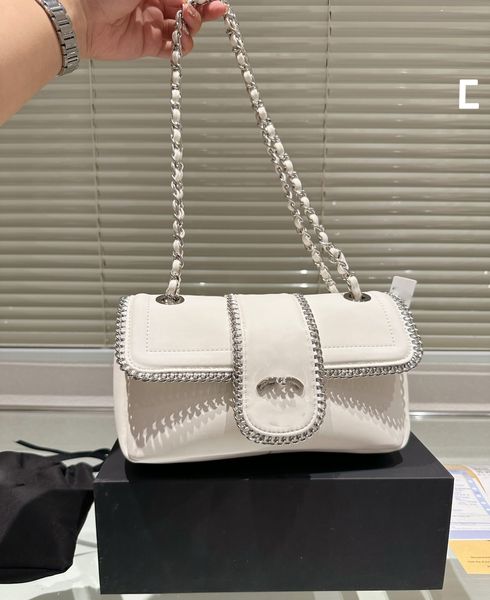 designer shoulder bag luxurys designer crossbody bag messenger bag for womens luxurys purses handbags leather handle metal chain large capac
designer shoulder bag luxurys designer crossbody bag messenger bag for womens luxurys purses handbags leather handle metal chain large capac