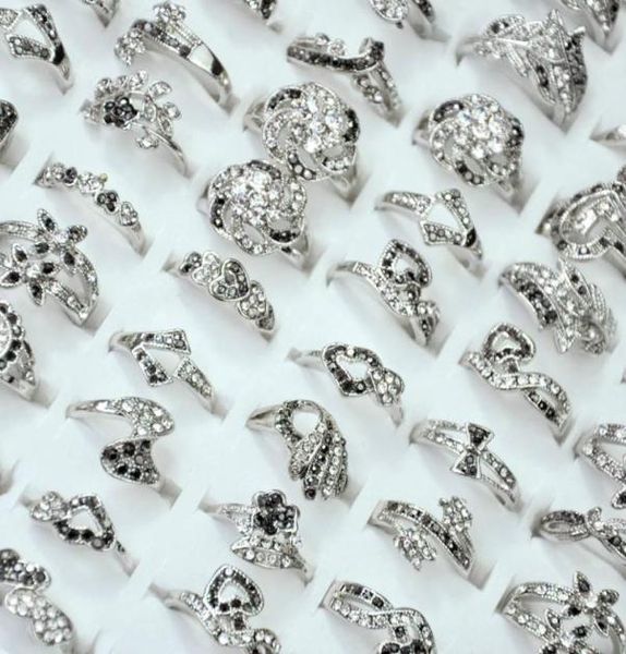 full crystal rhinestone women ring lot female anel jewelry lots lr40587736466, Golden;silver
full crystal rhinestone women ring lot female anel jewelry lots lr40587736466, Golden;silver