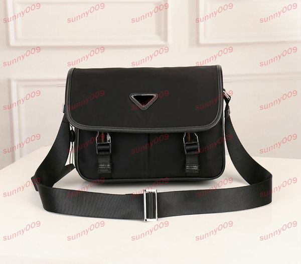 black single shoulder bag casual canvas cross body backpack luxury trend small square bag designer buckle mailman bags
black single shoulder bag casual canvas cross body backpack luxury trend small square bag designer buckle mailman bags
