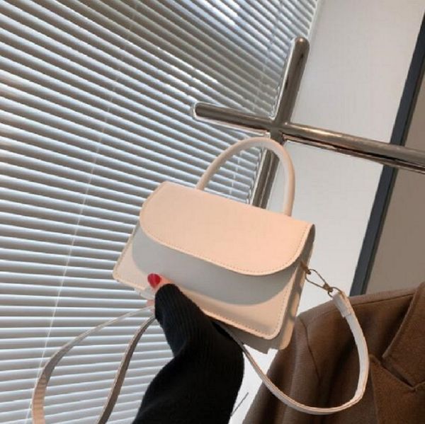 zfdher designer bag fashion flip cover envelope package women chian bag crossbody package messenger packages clutch handbag
zfdher designer bag fashion flip cover envelope package women chian bag crossbody package messenger packages clutch handbag