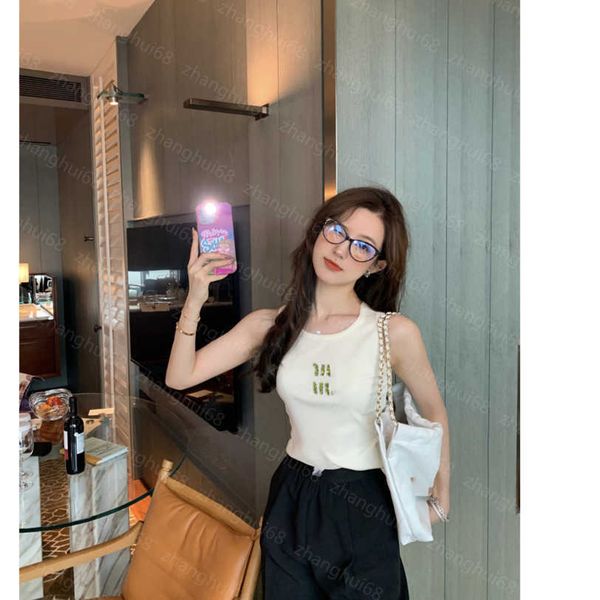 23ss womens designer clothing womens tanks spring and summer new color studded crystal letter decorated round neck small vest womens clothes, White
23ss womens designer clothing womens tanks spring and summer new color studded crystal letter decorated round neck small vest womens clothes, White