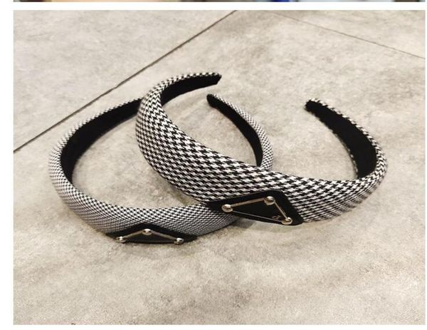 headbands european and american style houndstooth english alphabet sponge headband net red same face wash headband2390189, Silver
headbands european and american style houndstooth english alphabet sponge headband net red same face wash headband2390189, Silver