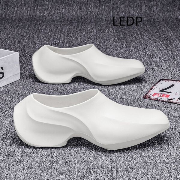 dress shoes men's casual waterproof rain boots comfortable fashion non slip wear resistant trend 2023 net red same style 230714, Black
dress shoes men's casual waterproof rain boots comfortable fashion non slip wear resistant trend 2023 net red same style 230714, Black
