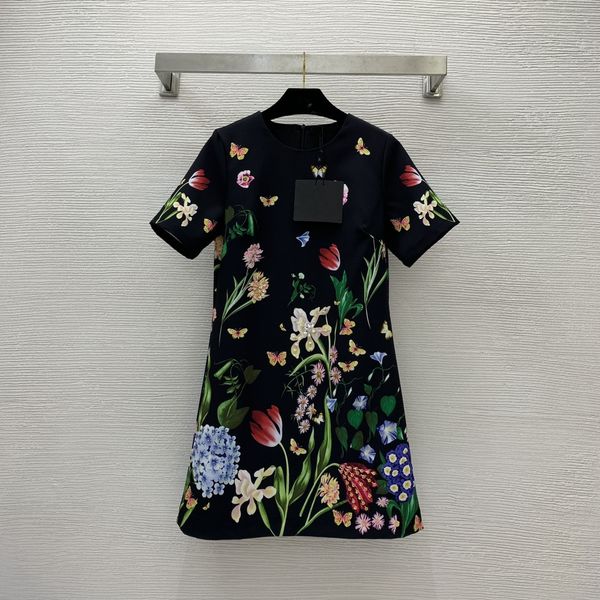 womens dress luxury designer dress 2023 new studded diamond floral butterfly print a-line round neck short sleeved dress, Black;gray
womens dress luxury designer dress 2023 new studded diamond floral butterfly print a-line round neck short sleeved dress, Black;gray