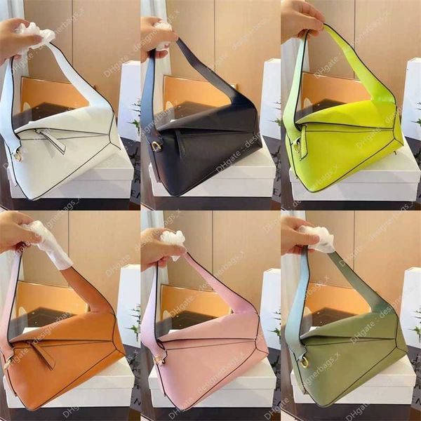 leather pillow bag women handbags 2023 new fashion splicing geometric bag cow leather one shoulder diagonal cross handbag luxuries designer
leather pillow bag women handbags 2023 new fashion splicing geometric bag cow leather one shoulder diagonal cross handbag luxuries designer