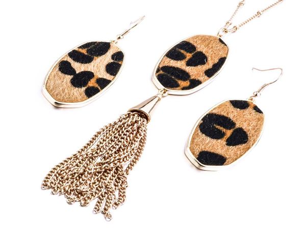 fashion druzy drusy earrings necklace gold plated turquoise abalone shell leopard print geometry necklace earrings jewelry set7678815, Silver
fashion druzy drusy earrings necklace gold plated turquoise abalone shell leopard print geometry necklace earrings jewelry set7678815, Silver