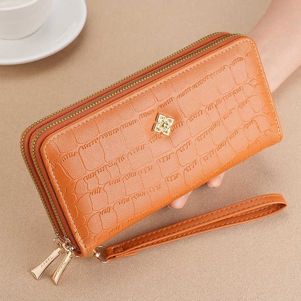 2023 new wallet girls' long double layer zipper wallet fashionable large capacity exquisite leather wallet handbag
2023 new wallet girls' long double layer zipper wallet fashionable large capacity exquisite leather wallet handbag