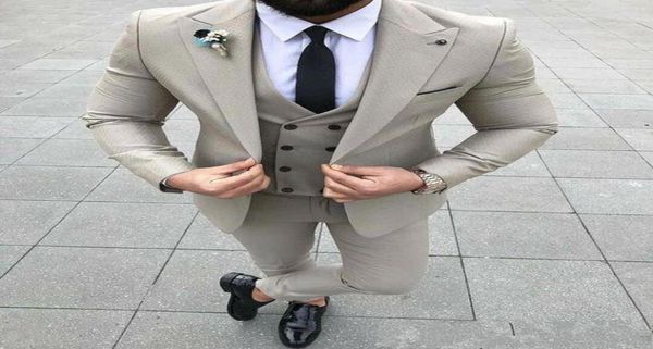 popular beige groom tuxedos peak lapel slim fit groomsman wedding tuxedos men prom party jacket blazer 3 piece suitjacketpantst1918551, Black;gray
popular beige groom tuxedos peak lapel slim fit groomsman wedding tuxedos men prom party jacket blazer 3 piece suitjacketpantst1918551, Black;gray