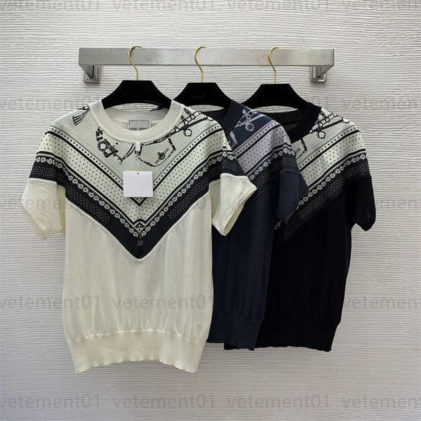 summer womens t shirt designer 100% silk twill splicing geometric pattern polka dot print round neck pullover short sleeve knit sweater silk, White
summer womens t shirt designer 100% silk twill splicing geometric pattern polka dot print round neck pullover short sleeve knit sweater silk, White