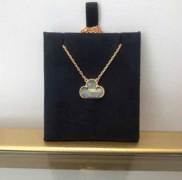 s925 silver 15cm charm pendant necklace with nature shell pearl flower shape have stamp ps7061a5883019, Golden
s925 silver 15cm charm pendant necklace with nature shell pearl flower shape have stamp ps7061a5883019, Golden