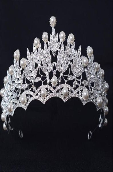 vintage wedding bridal rhinestone crown tiara crystal princess headband hair accessories jewelry pearl headdress queen hair band s6953898, Silver
vintage wedding bridal rhinestone crown tiara crystal princess headband hair accessories jewelry pearl headdress queen hair band s6953898, Silver