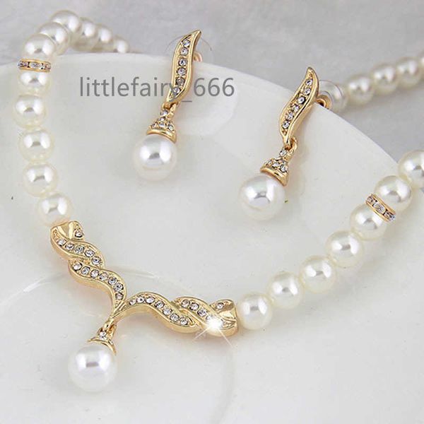 female creative gold color necklace earrings wedding bridal pearl jewelry set for women lady, Silver
female creative gold color necklace earrings wedding bridal pearl jewelry set for women lady, Silver