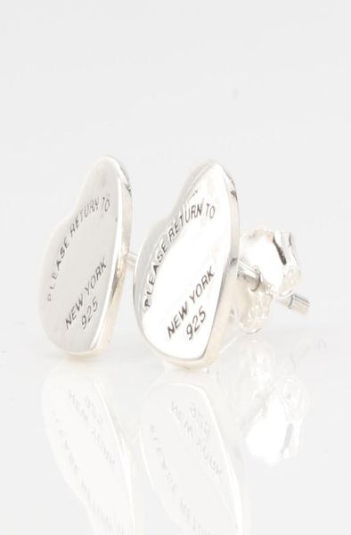 s925 sterling silver stud heartshaped earrings classic simple wild mini earring wedding party engagement jewelry women8778741, Golden;silver
s925 sterling silver stud heartshaped earrings classic simple wild mini earring wedding party engagement jewelry women8778741, Golden;silver