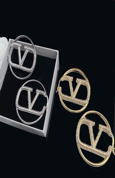 fashion designer cz hoop earrings for women lovers couple gift ladies weddings gifts jewelry with box nrj8701426, Golden;silver
fashion designer cz hoop earrings for women lovers couple gift ladies weddings gifts jewelry with box nrj8701426, Golden;silver